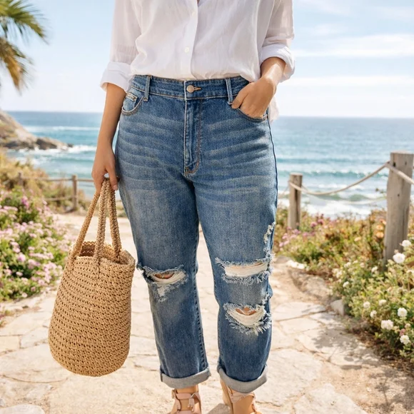 Judy Blue Paul Mid Rise Boyfriend Jeans 22W Distressed Vintage Wash NWT - Picture 10 of 10